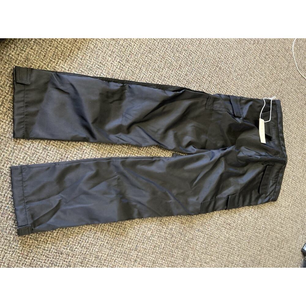 Mnml Men’s Black SNAP ZIPPER II CARGO PANTS Size 33 New With Tags - Picture 10 of 11